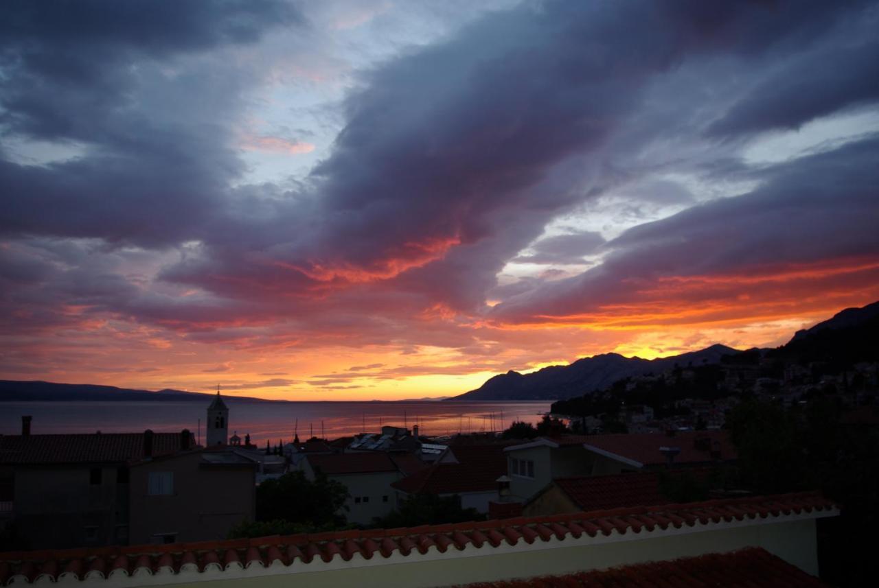 Rooms Tia Baška Voda Extérieur photo