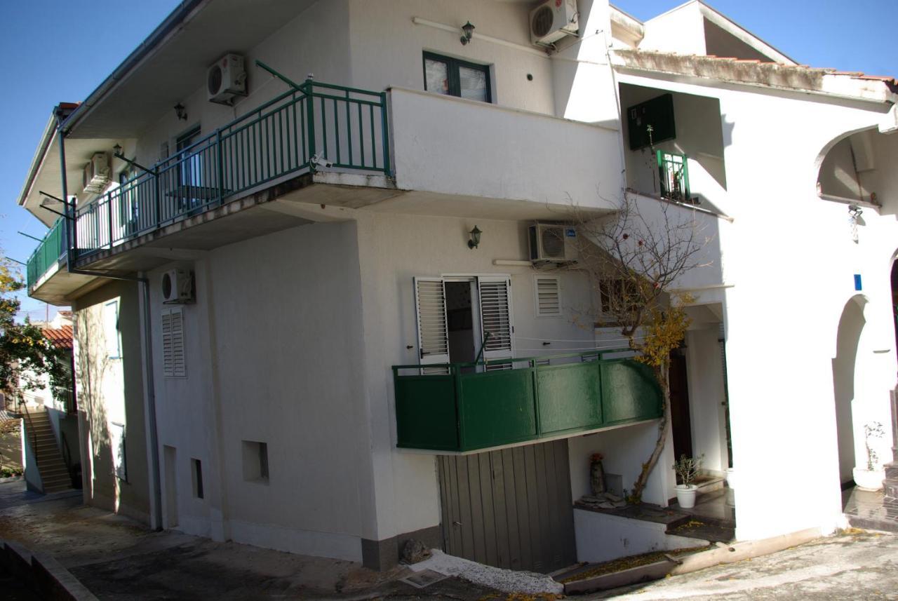 Rooms Tia Baška Voda Extérieur photo