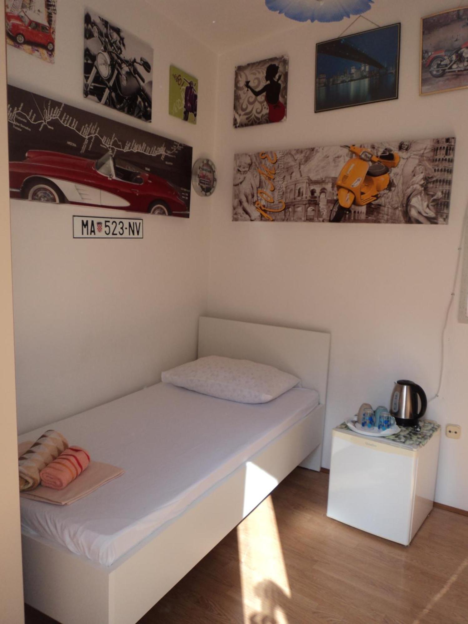 Rooms Tia Baška Voda Extérieur photo